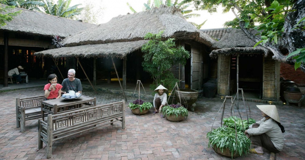 Kiến trúc nhà Việt Nam thời xưa có đặc điểm gì?