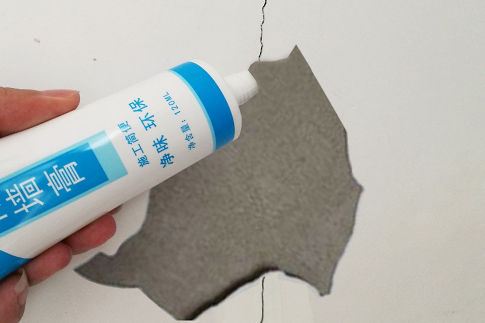 Cách xử lý vết sơn tường bị nứt